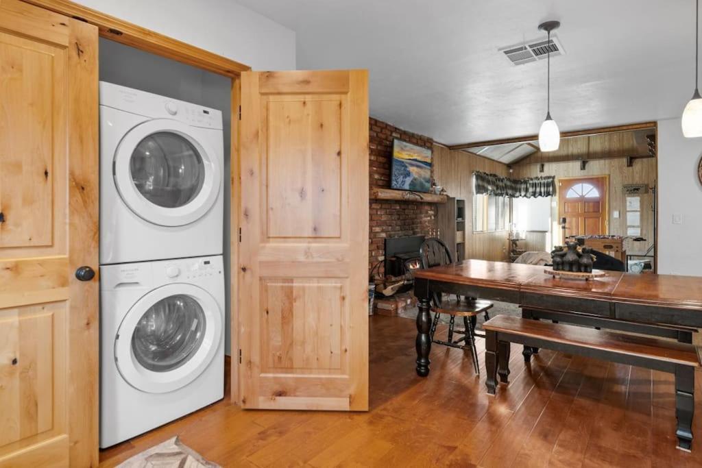 Villa Grove By Rather Be Properties Big Bear Lake Exterior photo